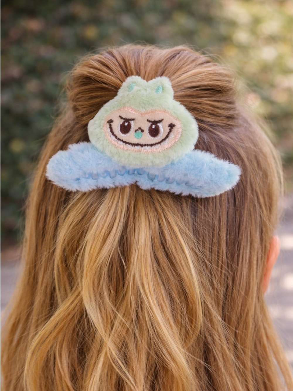 NWOT Plush Korean-Style Cartoon Hair Claw Clip – Blue & Green Pastel 2-pack